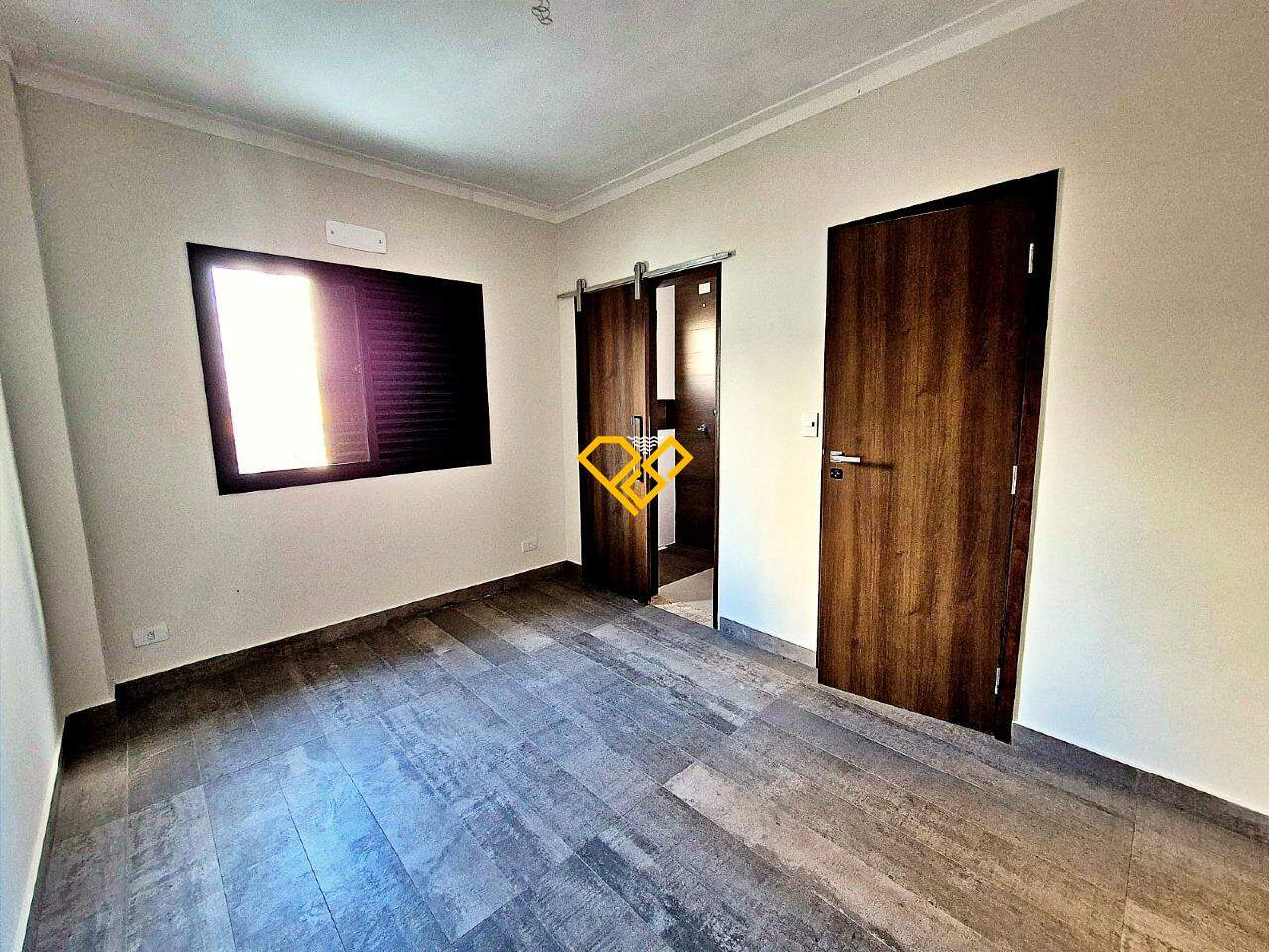 Casa à venda no Ponta da Praia: Suíte 1