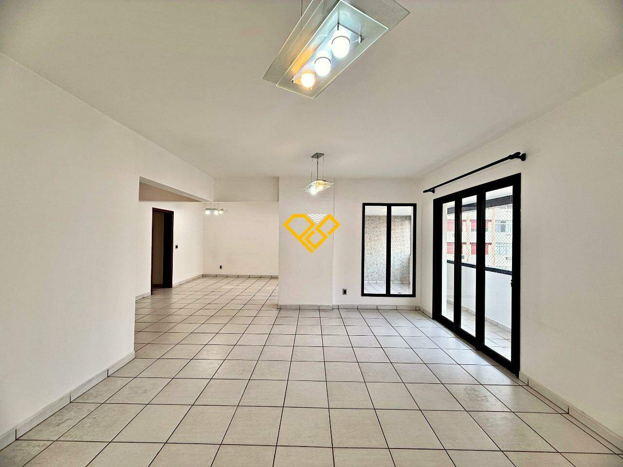 Apartamento à venda no Embaré: Sala