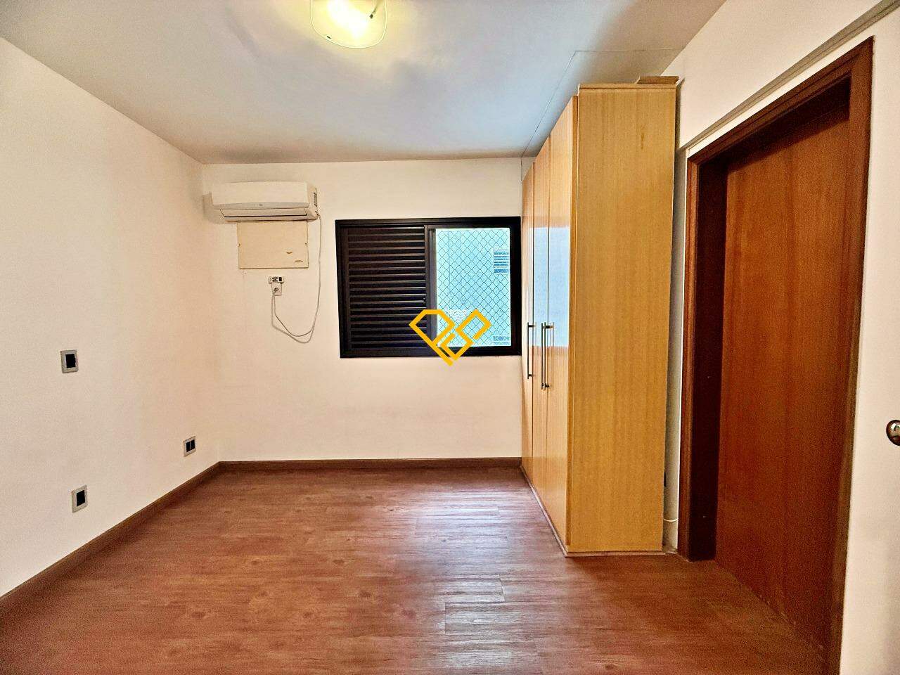 Apartamento à venda no Embaré: Suíte 2