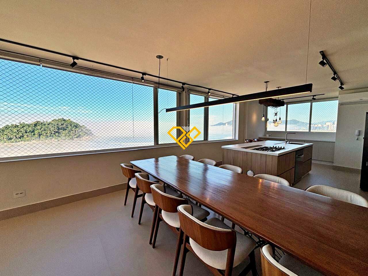 Apartamento à venda no José Menino: Sala e cozinha