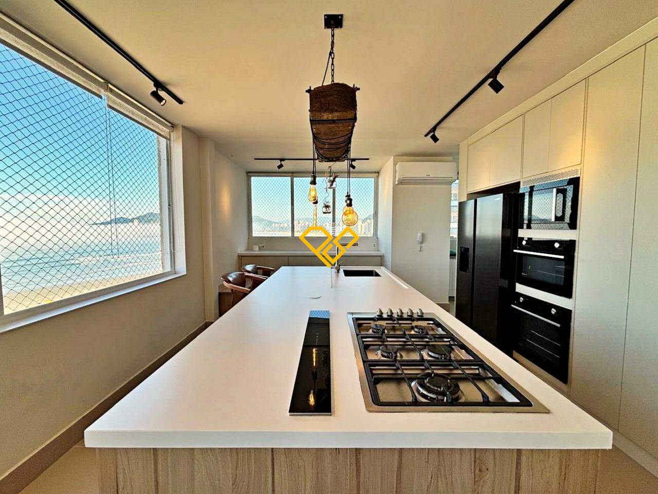 Apartamento à venda no José Menino: Cozinha