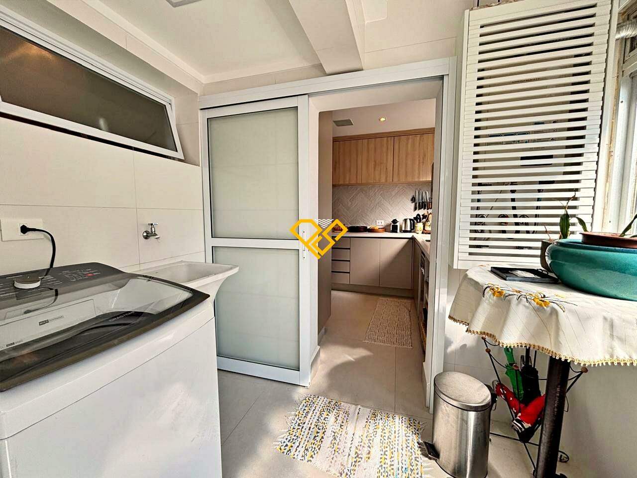 Apartamento à venda no José Menino: Área de serviço
