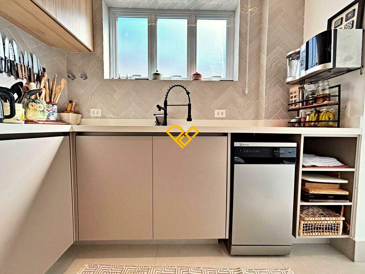 Apartamento à venda no José Menino: Cozinha