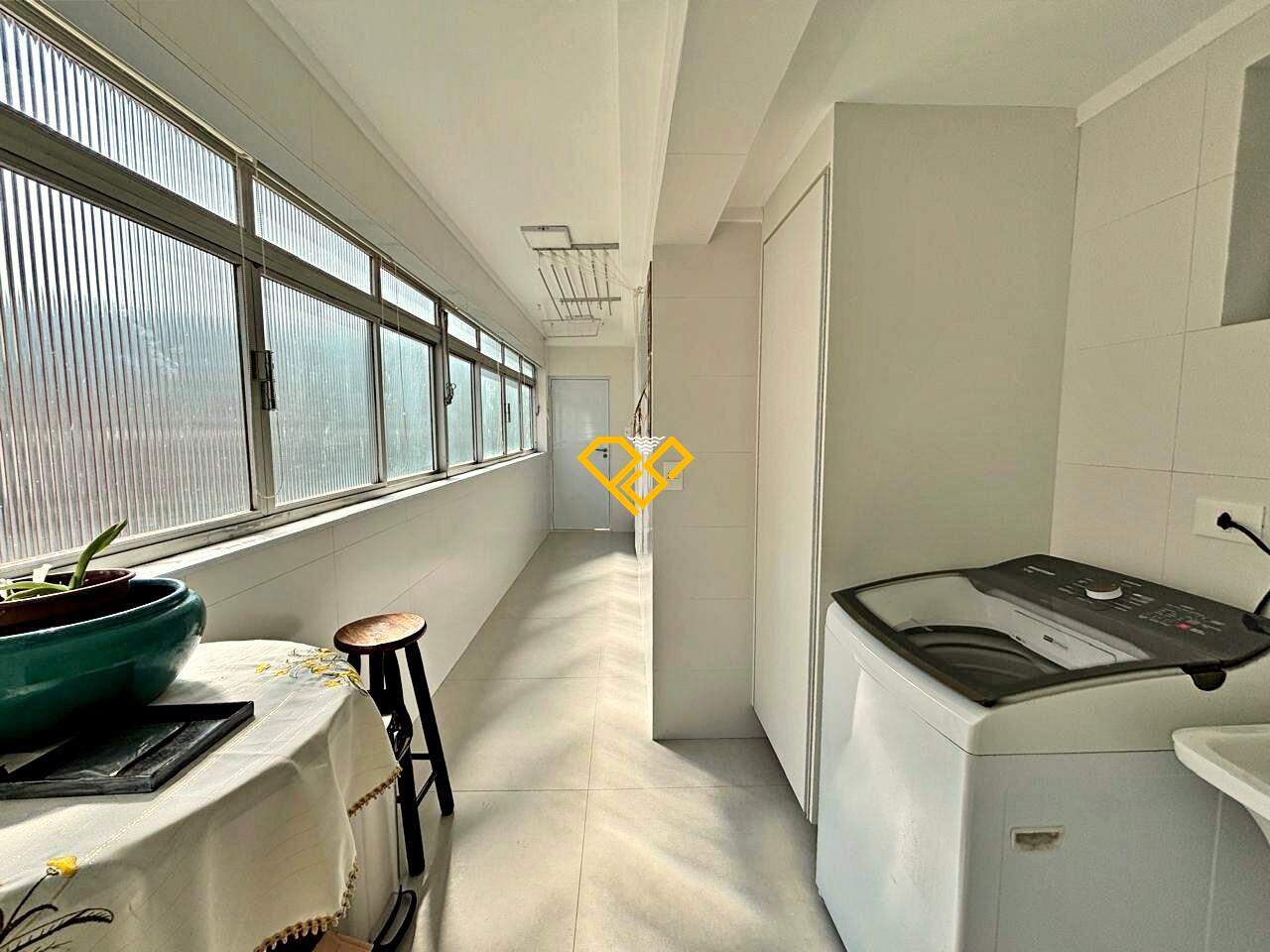 Apartamento à venda no José Menino: Área de serviço