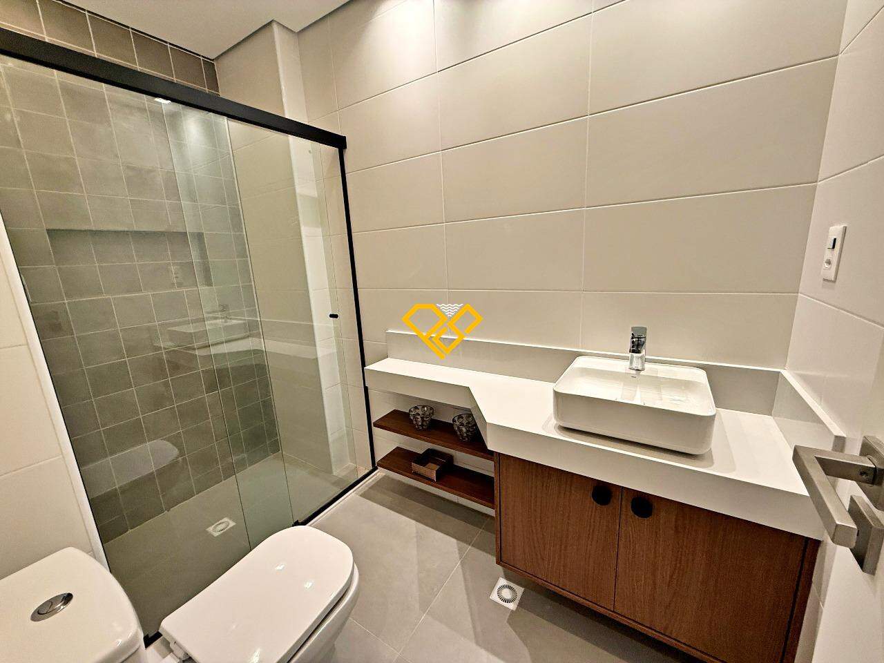 Apartamento à venda no Gonzaga: Wc suíte 1