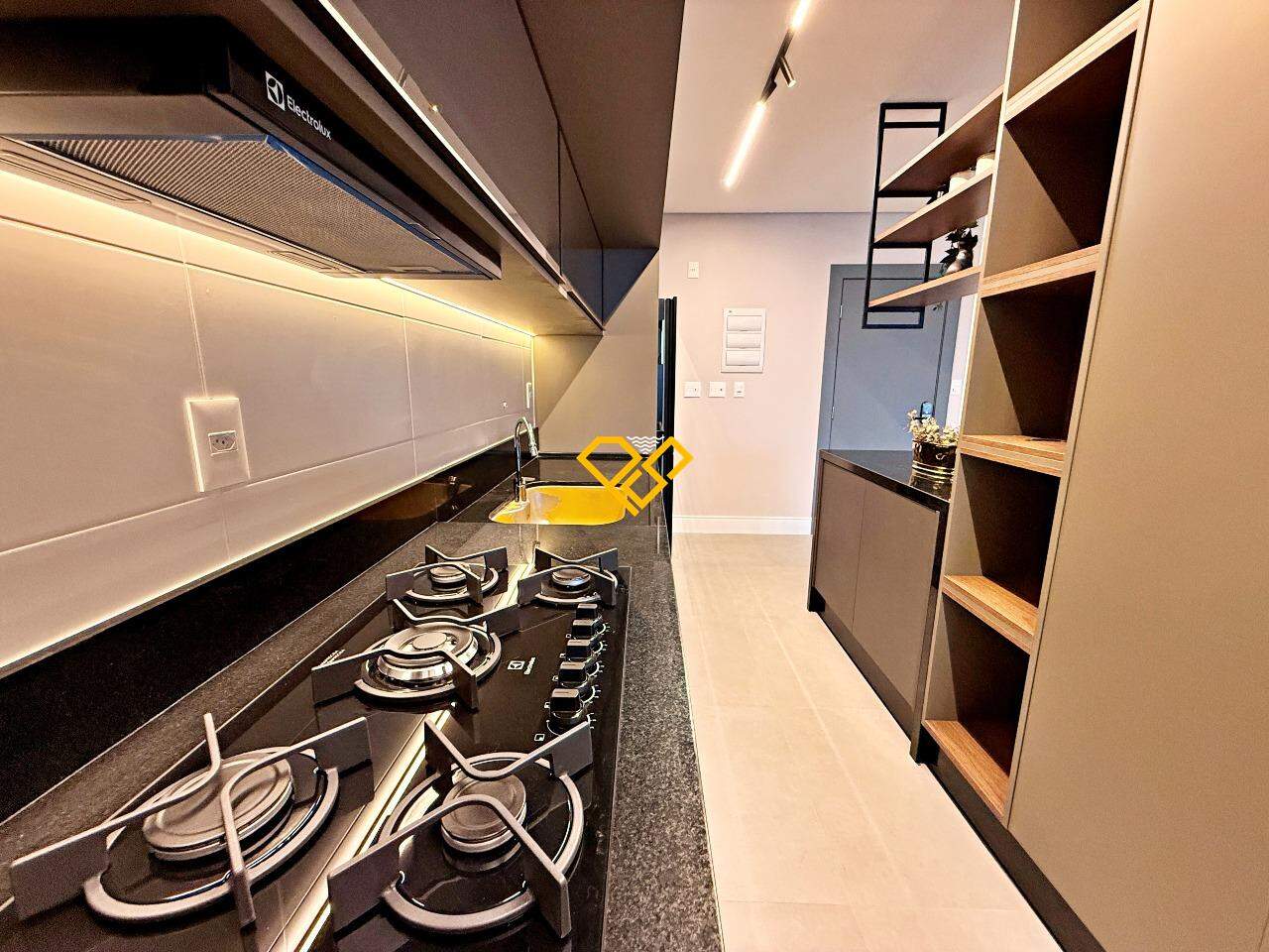 Apartamento à venda no Gonzaga: Cozinha