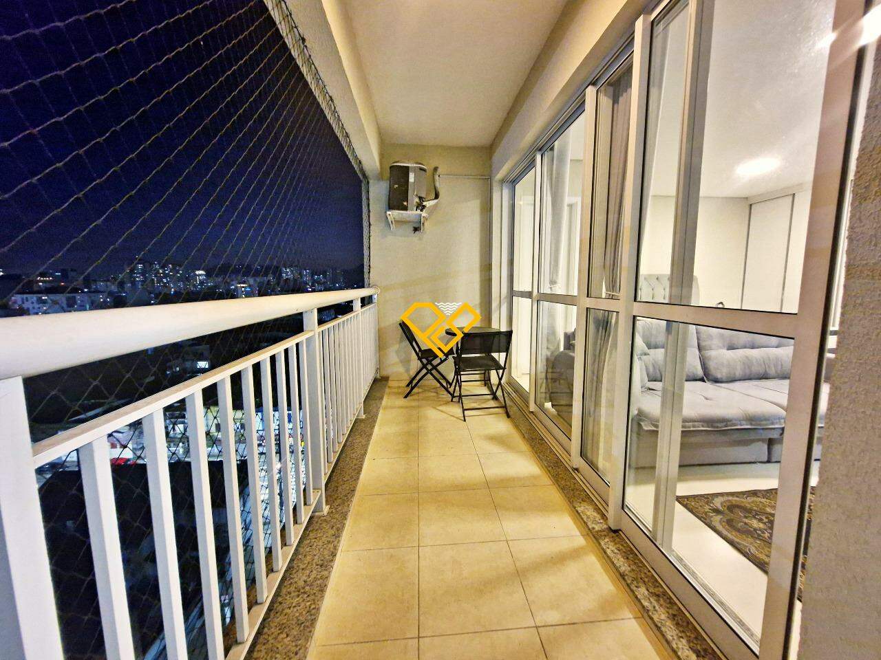 Apartamento para aluguel no Vila Mathias: Varanda