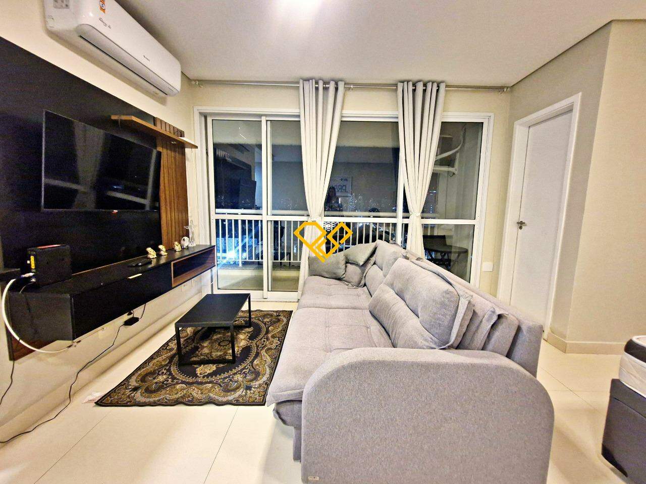Apartamento para aluguel no Vila Mathias: Sala