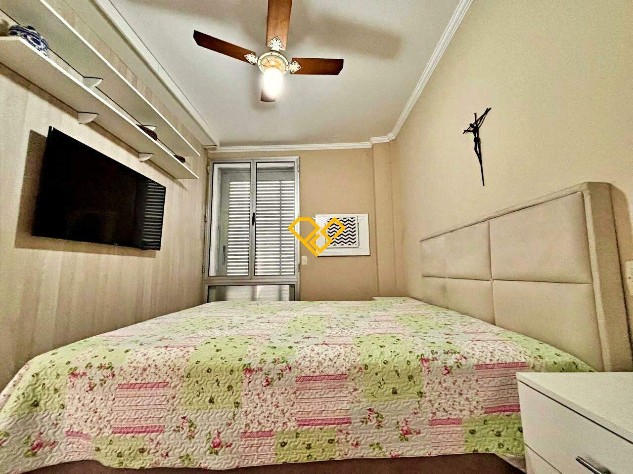 Apartamento à venda no Gonzaga: Dormitório 1 - suíte