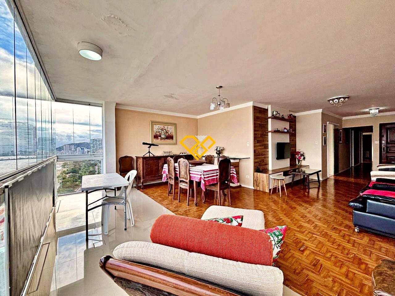 Apartamento à venda no Gonzaga: