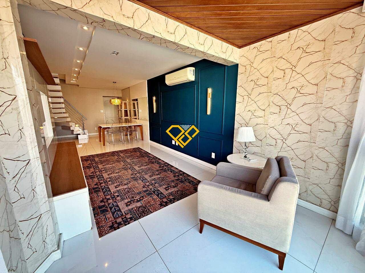 Cobertura à venda no Boqueirão: Sala 1° andar