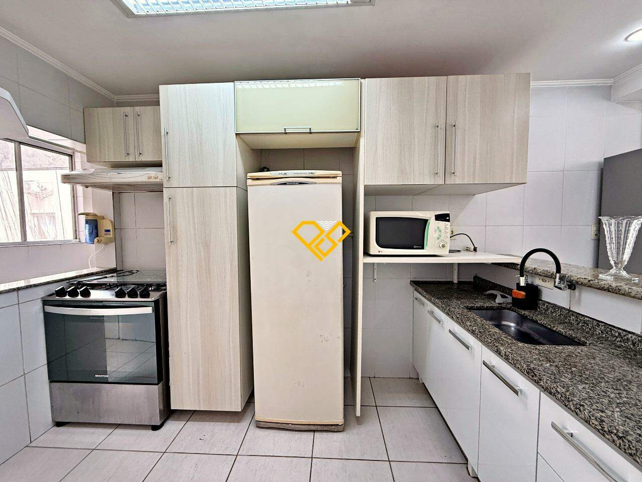 Apartamento para aluguel no Aparecida: Cozinha