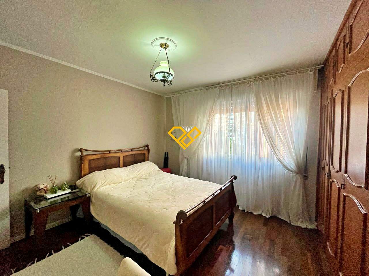 Apartamento à venda no Gonzaga: Dormitório 1 - suíte