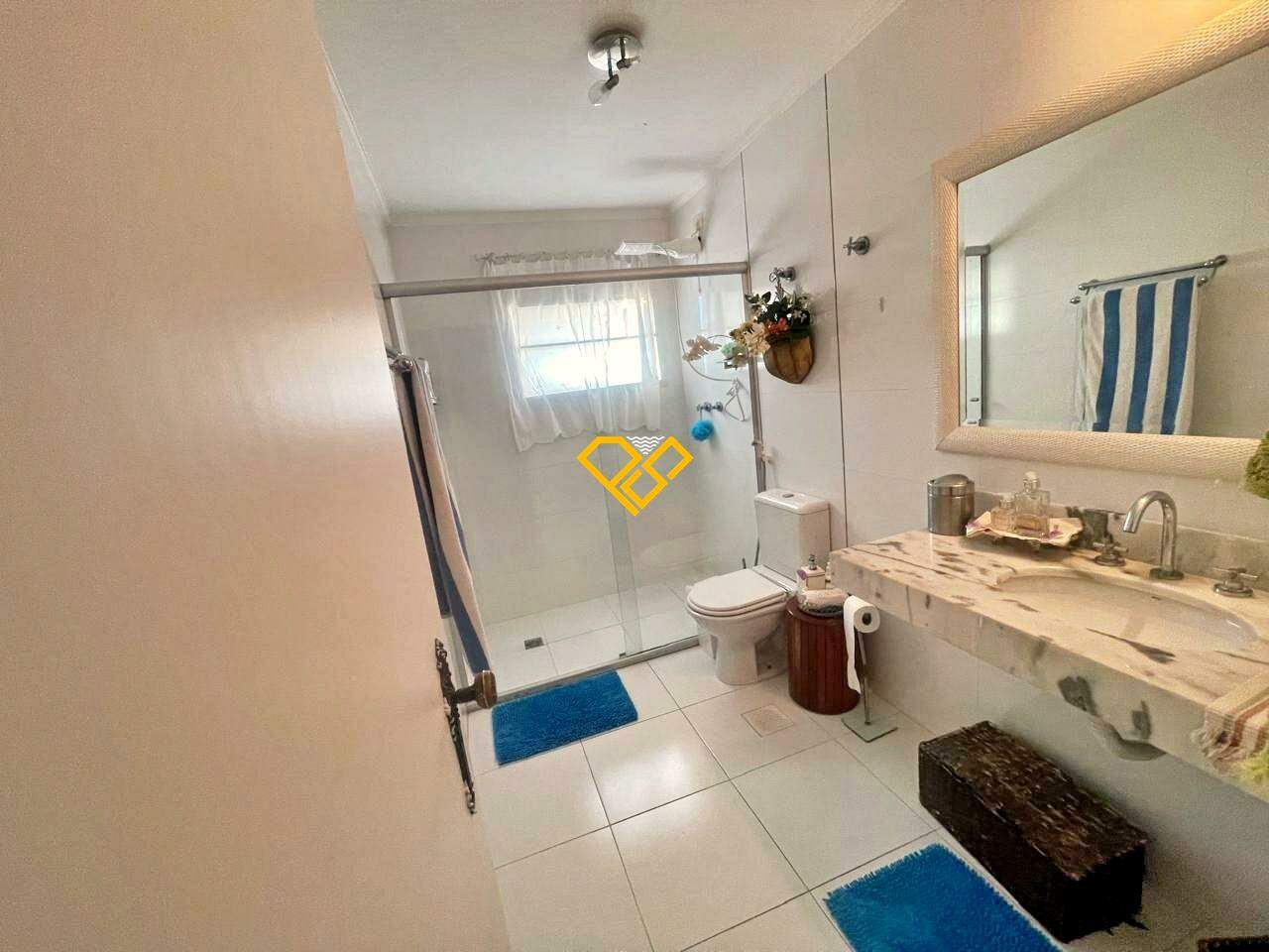 Apartamento à venda no Gonzaga: Wc social