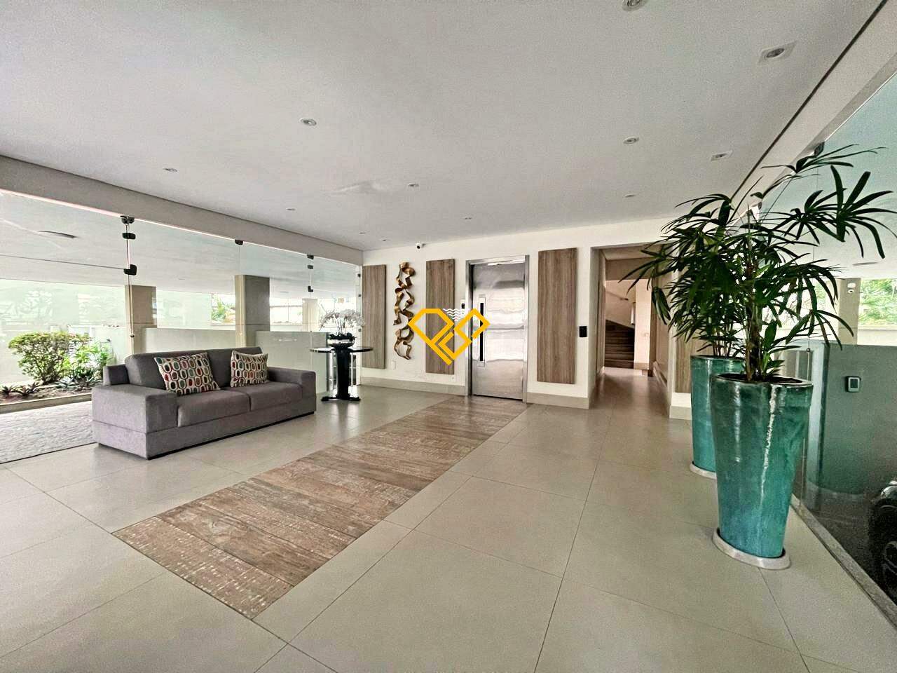 Apartamento à venda no Gonzaga: Hall social do condomínio