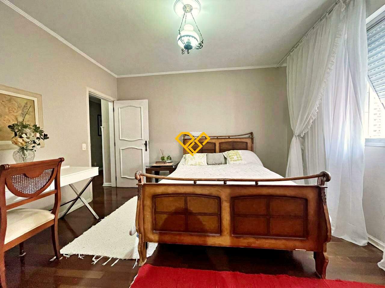 Apartamento à venda no Gonzaga: Dormitório 1 - suíte