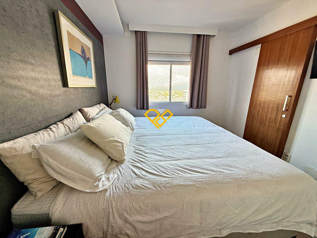Apartamento à venda no Ponta da Praia: Dormitório 1 - suíte