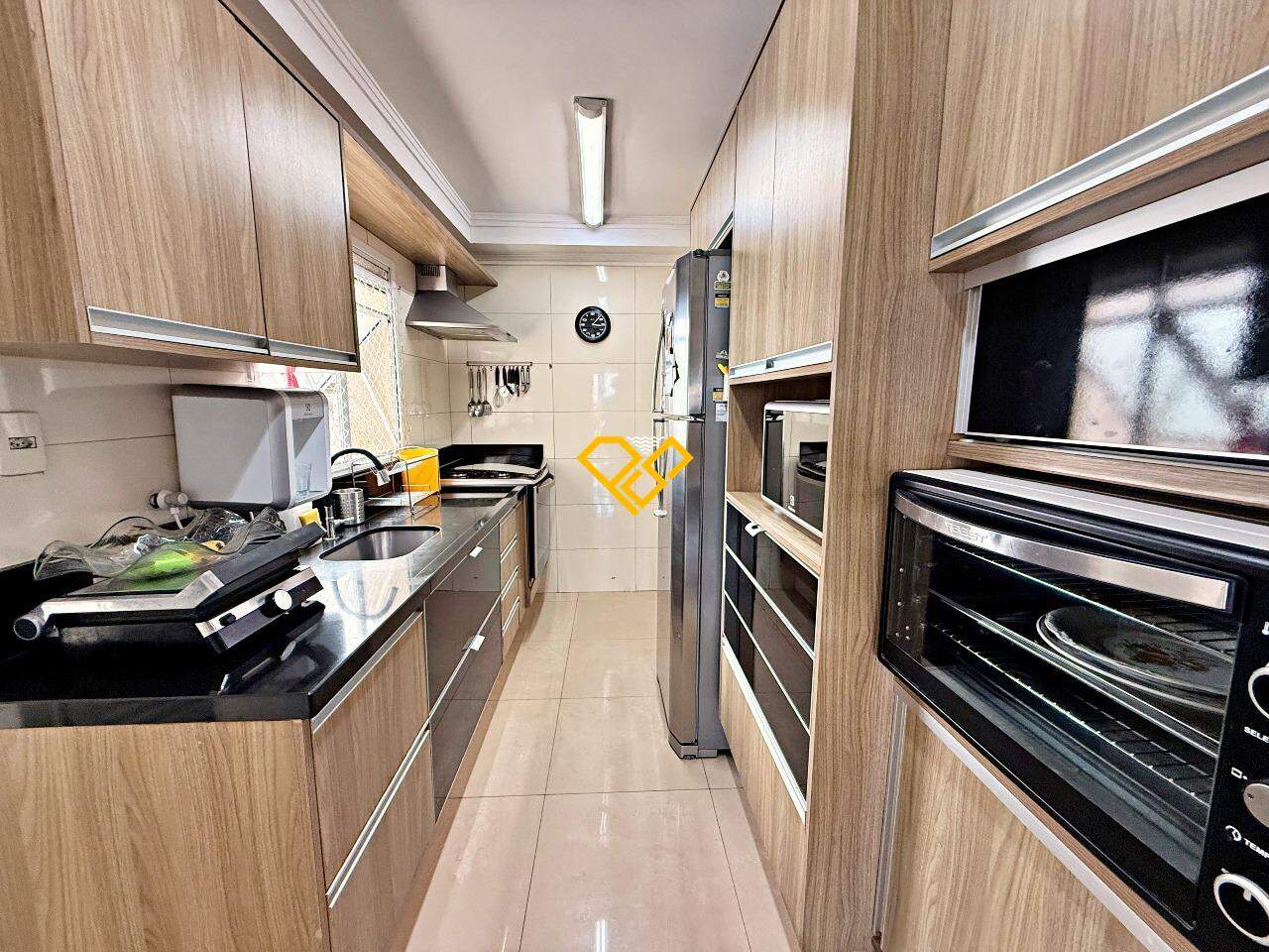 Apartamento à venda no Ponta da Praia: Cozinha
