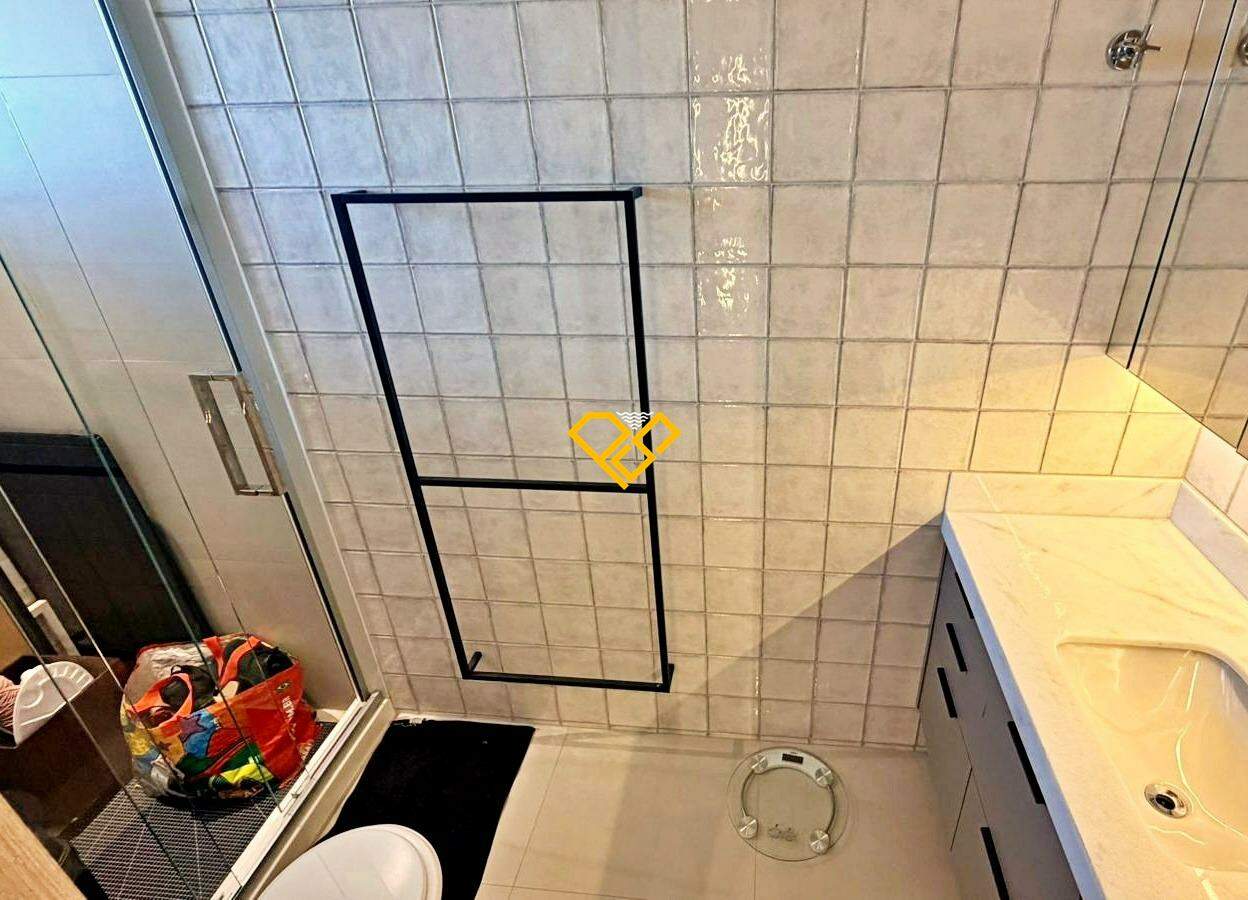 Apartamento à venda no Ponta da Praia: Wc suíte 2