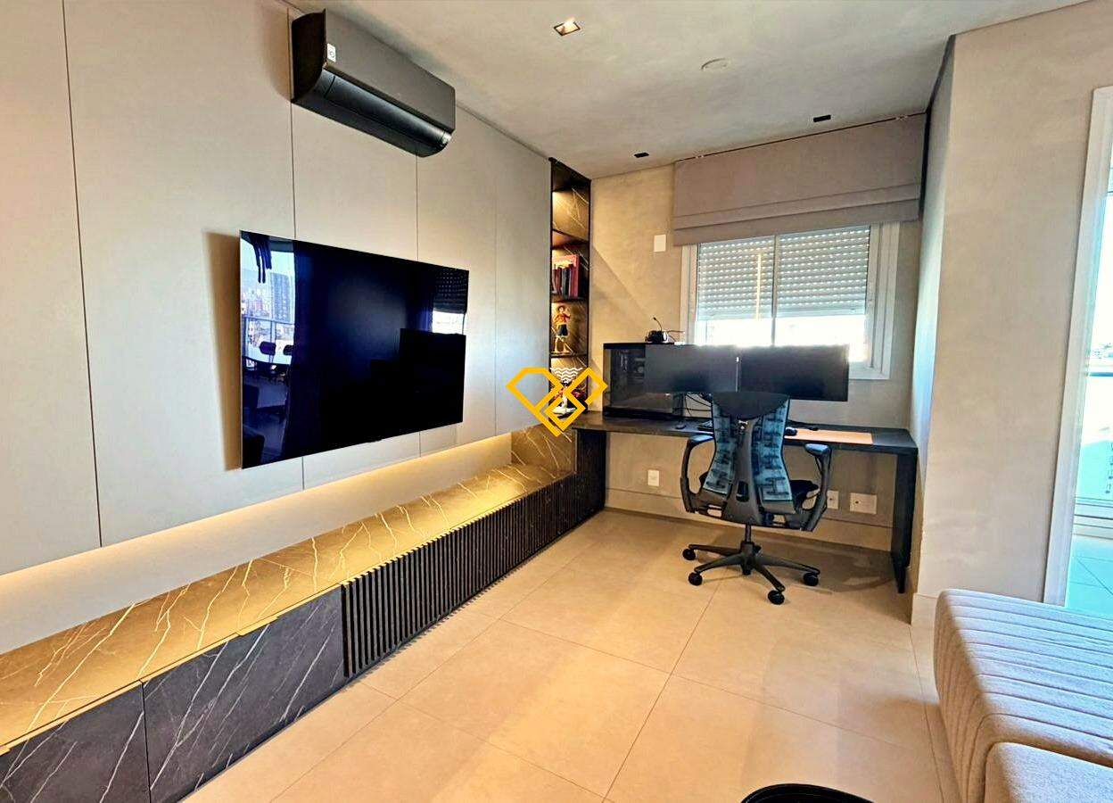 Apartamento à venda no Ponta da Praia: 