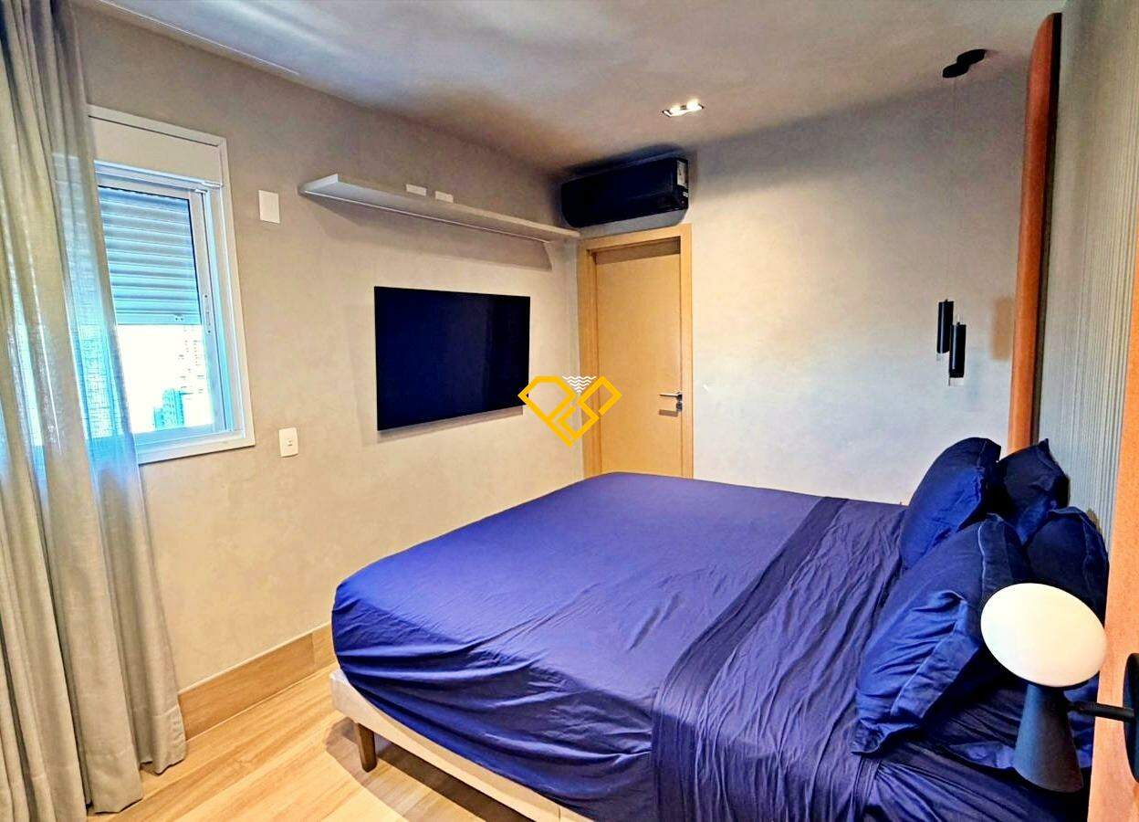 Apartamento à venda no Ponta da Praia: Suíte 1