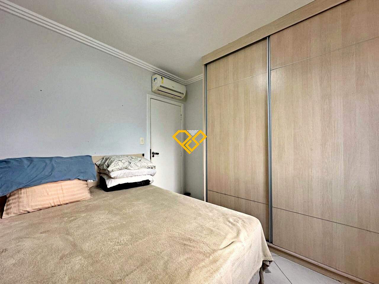 Apartamento à venda no Ponta da Praia: Dormitório 1 - suíte