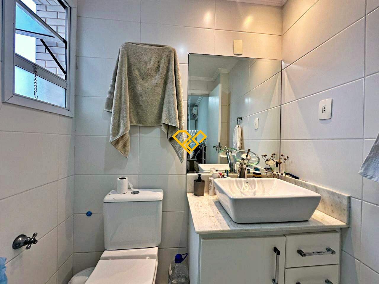 Apartamento à venda no Ponta da Praia: Wc suíte