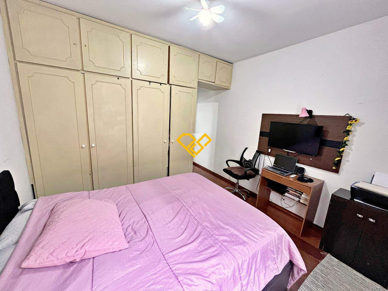 Apartamento à venda no Ponta da Praia: Dormitório 1 - suíte