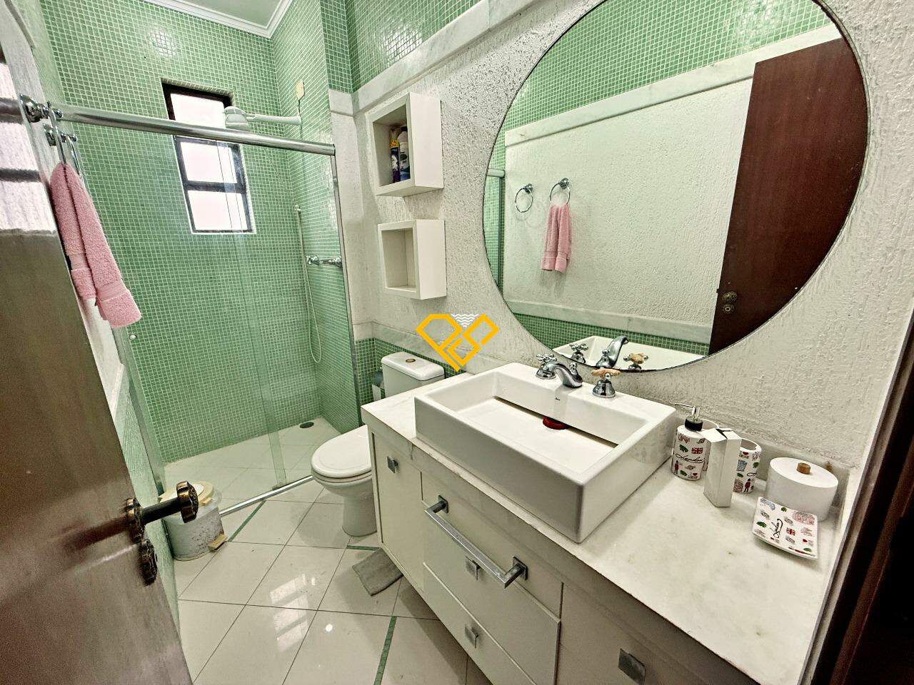 Apartamento à venda no Embaré: Wc social