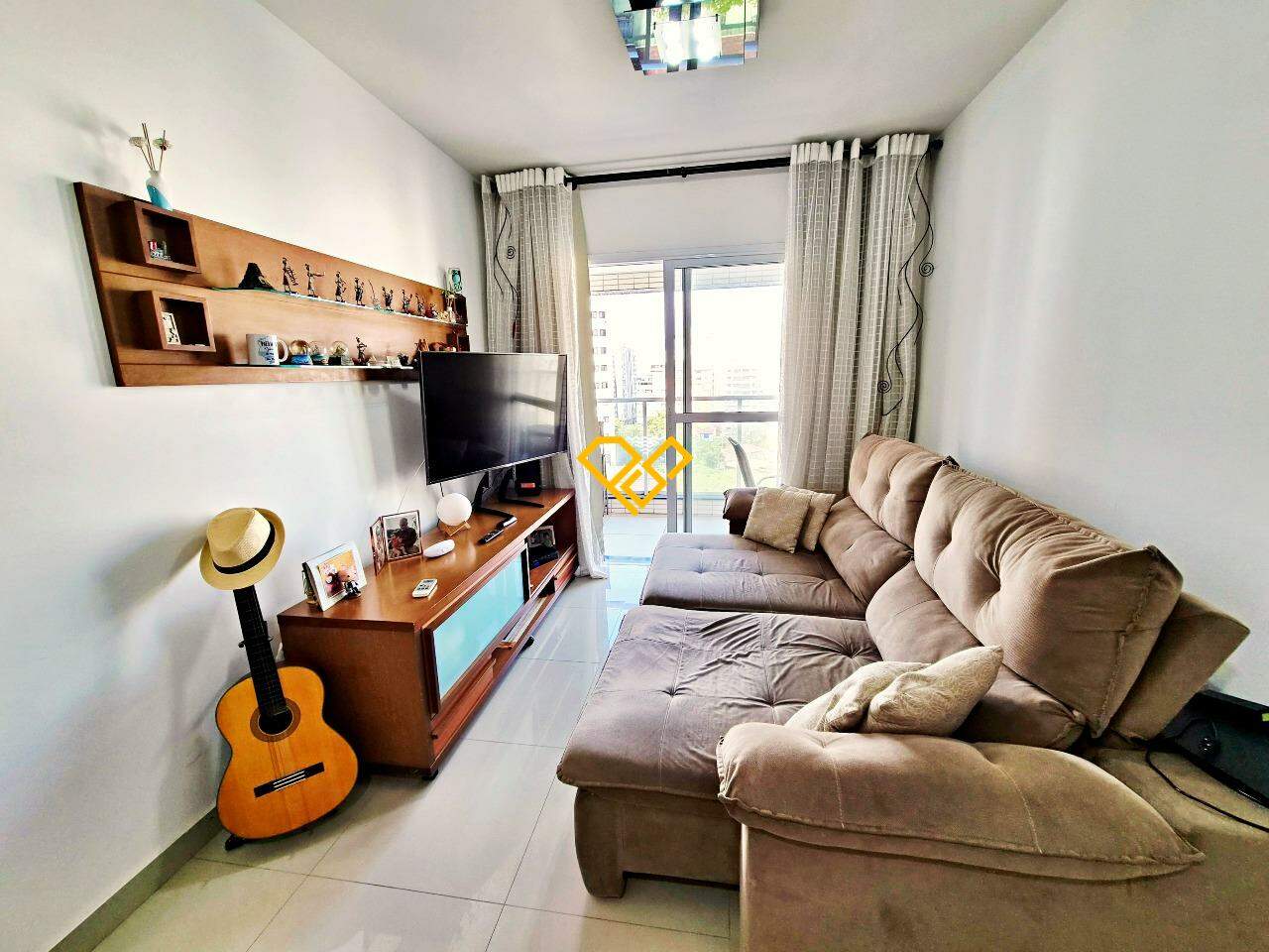Apartamento à venda no Embaré: Sala