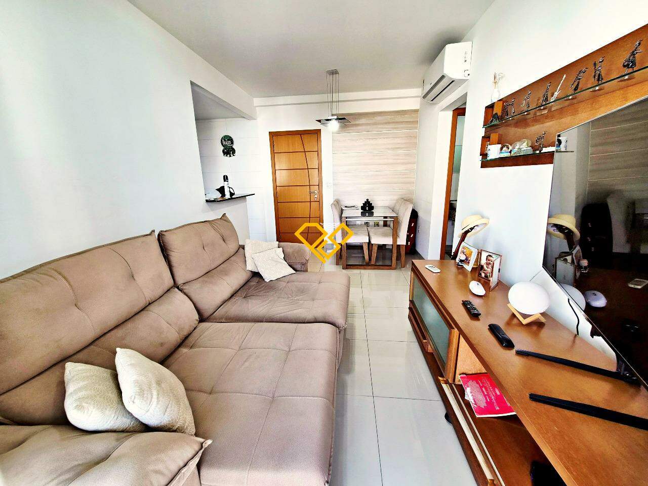 Apartamento à venda no Embaré: Sala