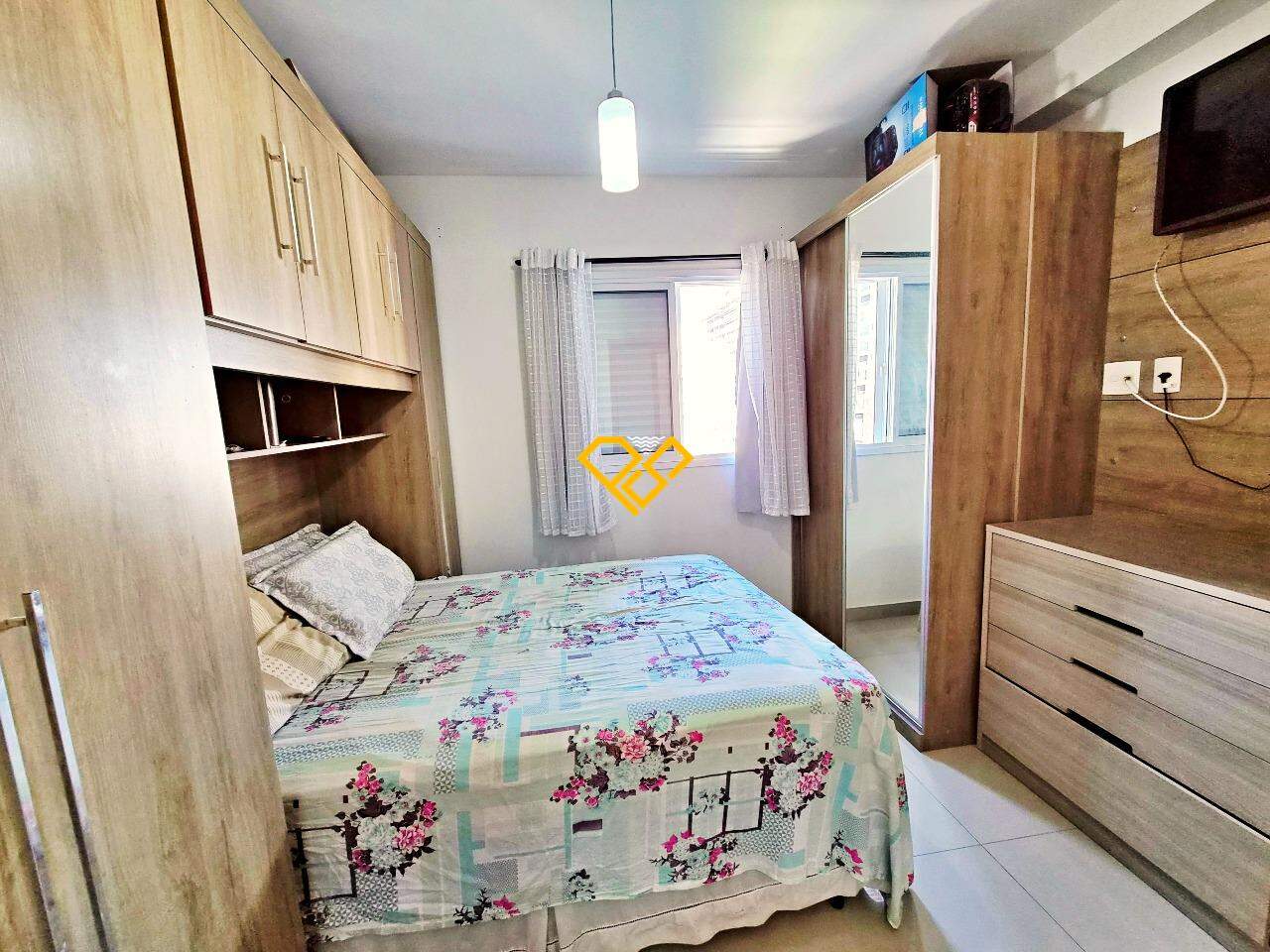 Apartamento à venda no Embaré: Dormitório - suíte