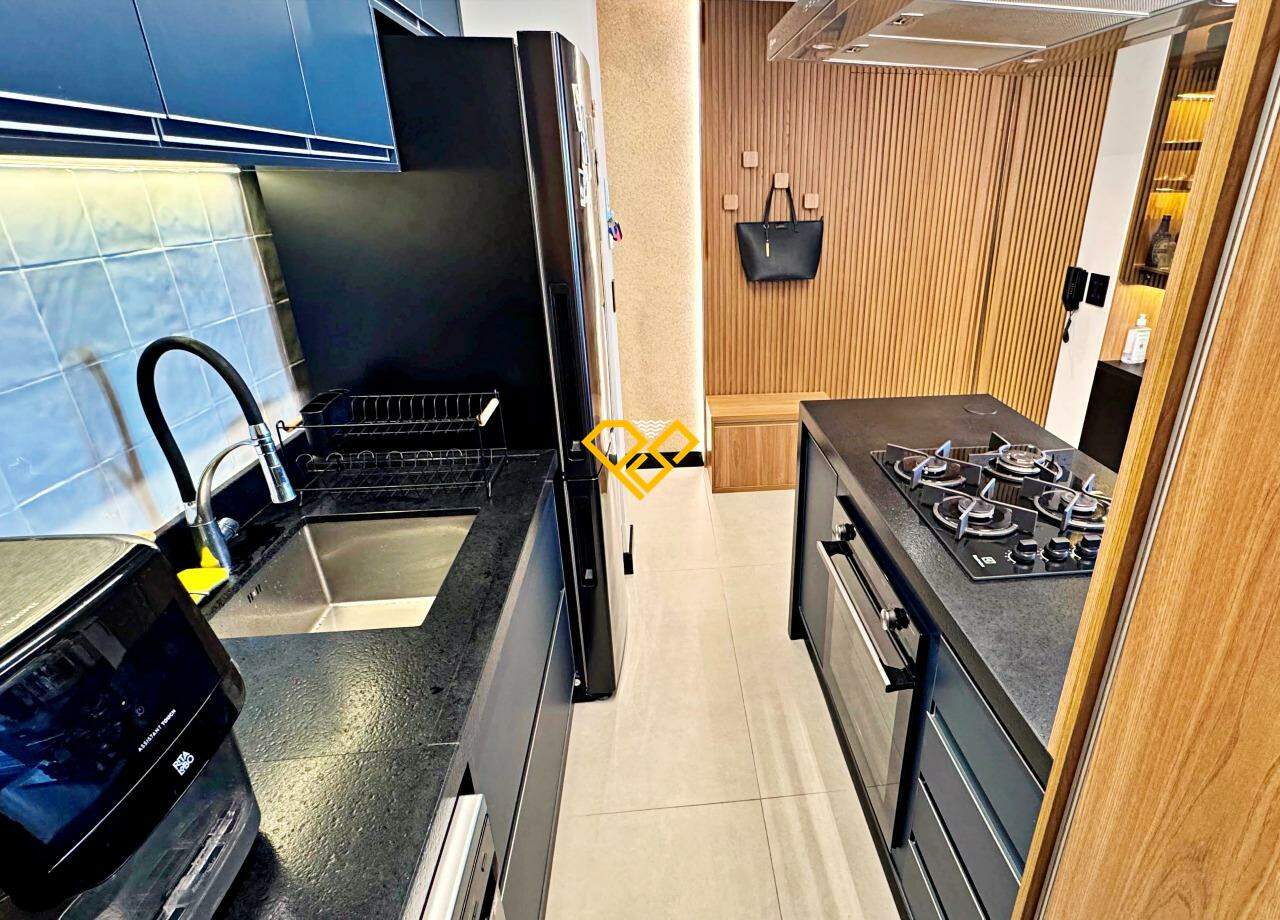 Apartamento à venda no Gonzaga: Cozinha
