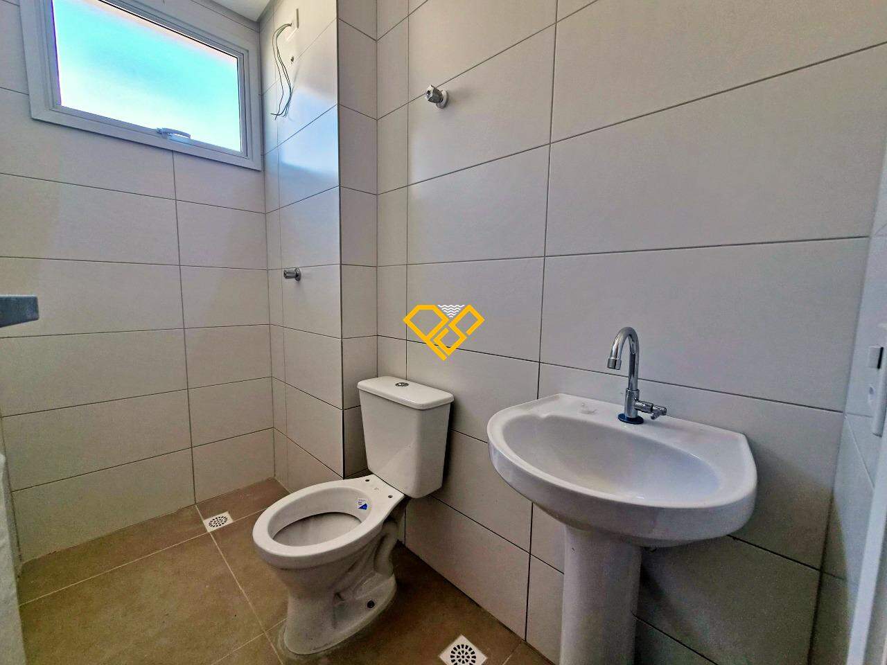 Apartamento à venda no Macuco: Wc social