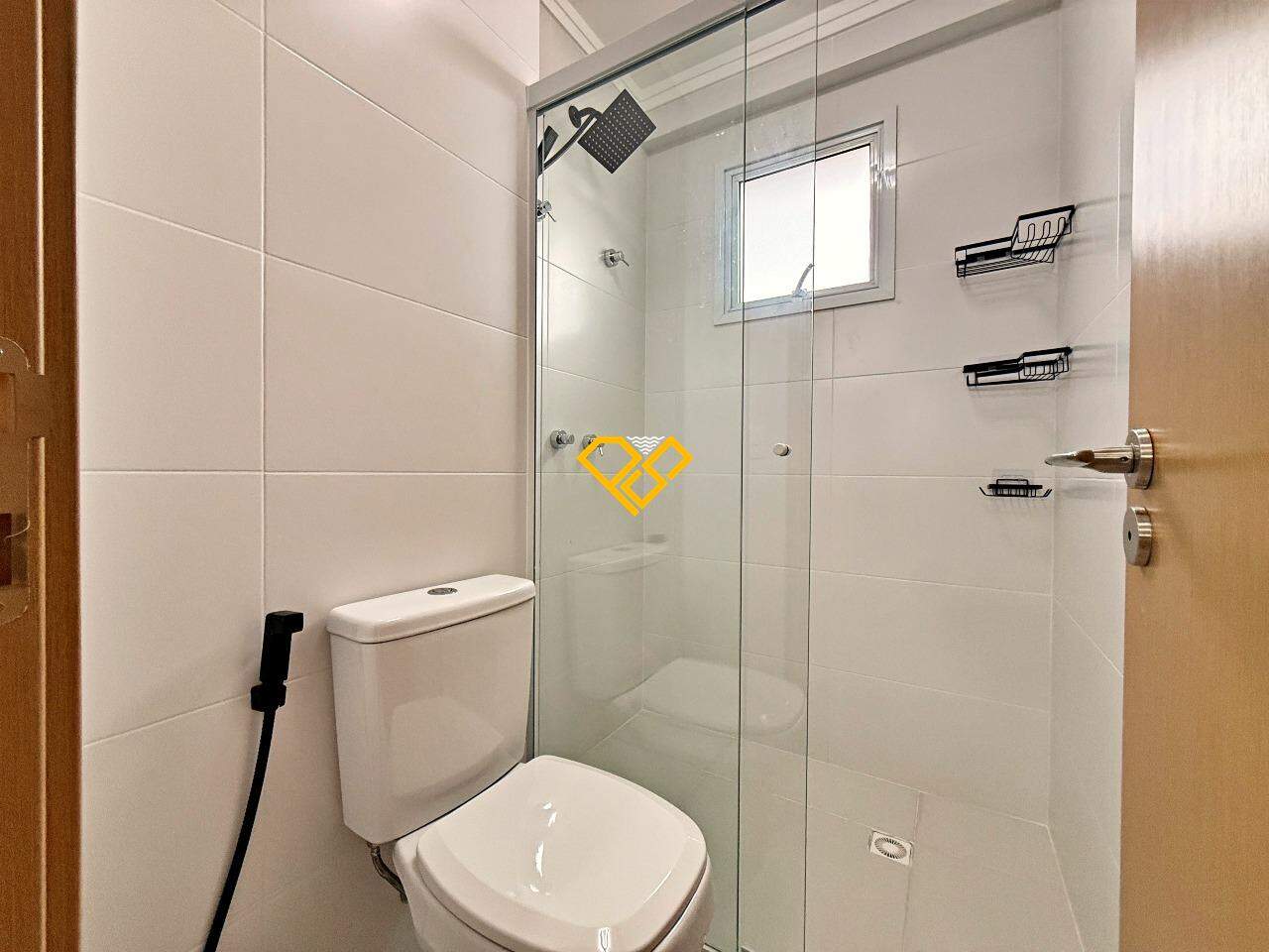 Apartamento à venda no Gonzaga: Wc suíte americana 2 e 3