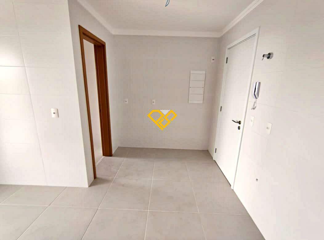 Apartamento à venda no Gonzaga: Cozinha