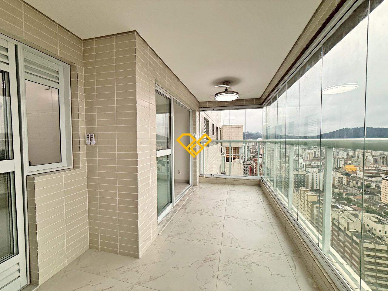 Apartamento à venda no Gonzaga: Varanda
