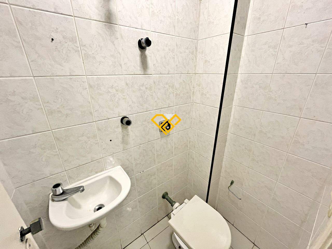 Apartamento à venda no Marapé: Wc de serviço