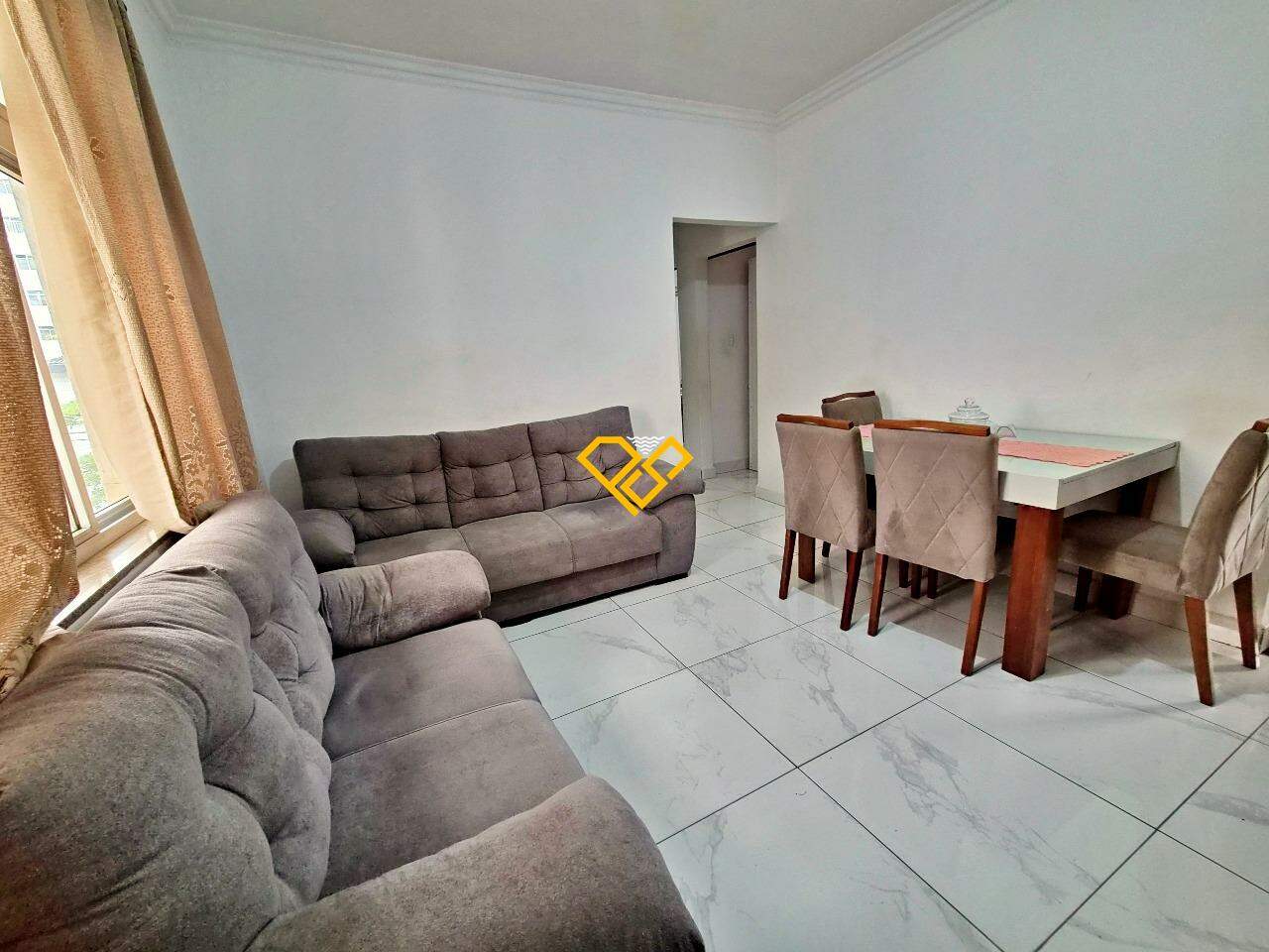 Apartamento à venda no Encruzilhada: Sala