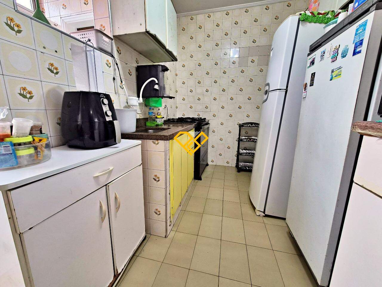 Apartamento à venda no Encruzilhada: Cozinha