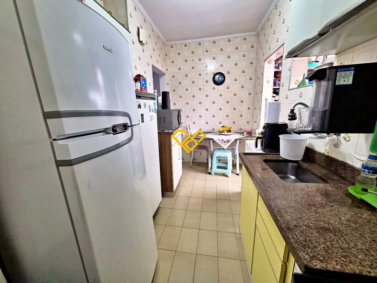 Apartamento à venda no Encruzilhada: Cozinha