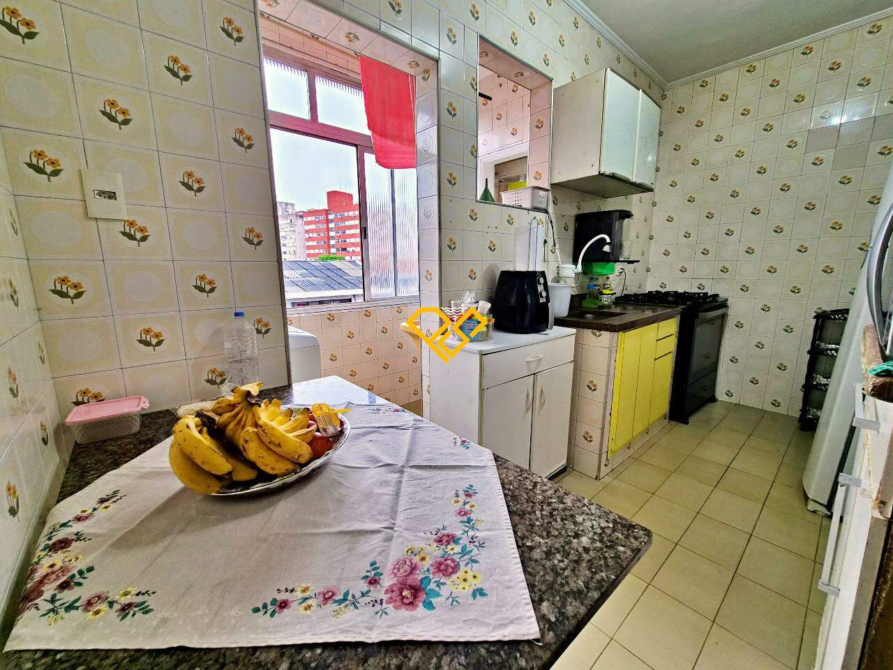 Apartamento à venda no Encruzilhada: Cozinha