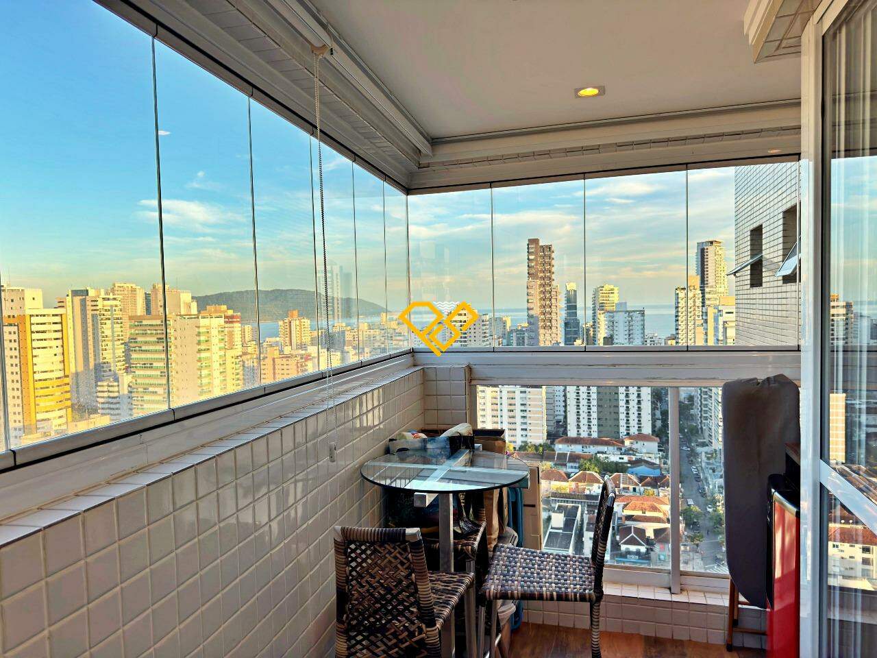 Apartamento à venda no Campo Grande: Varanda