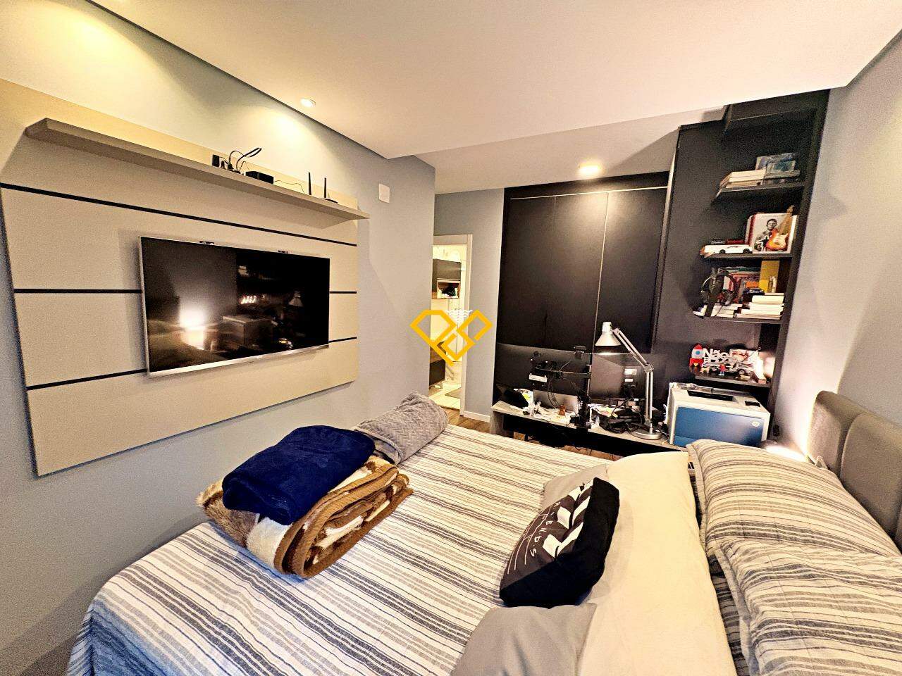Apartamento à venda no Marapé: Dormitório 1 - suíte
