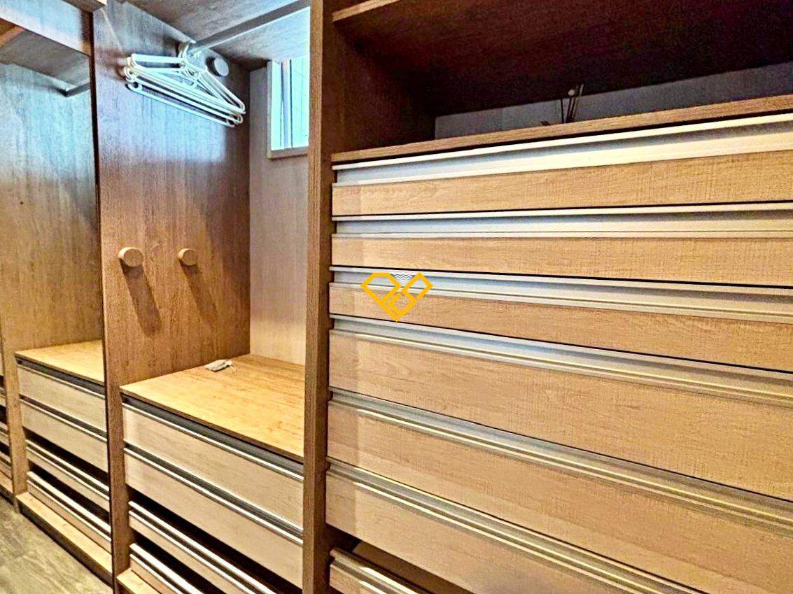 Apartamento Duplex à venda no Pompéia: Dormitório 2 - closet