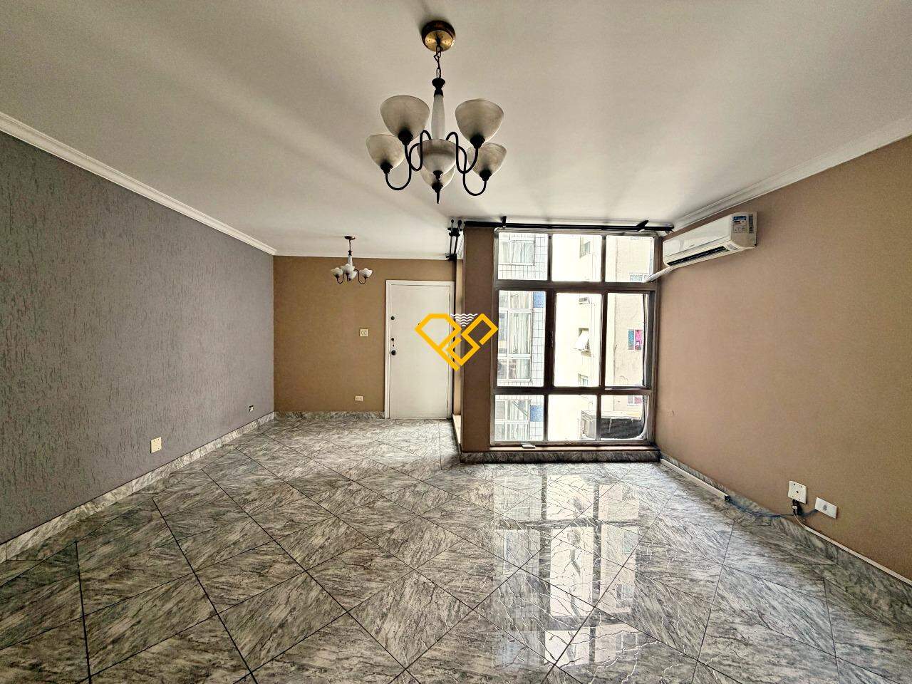 Apartamento à venda no Gonzaga: Sala