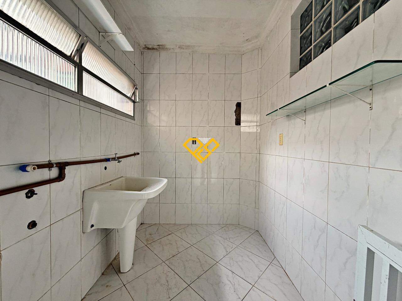 Apartamento à venda no Gonzaga: Área de serviço