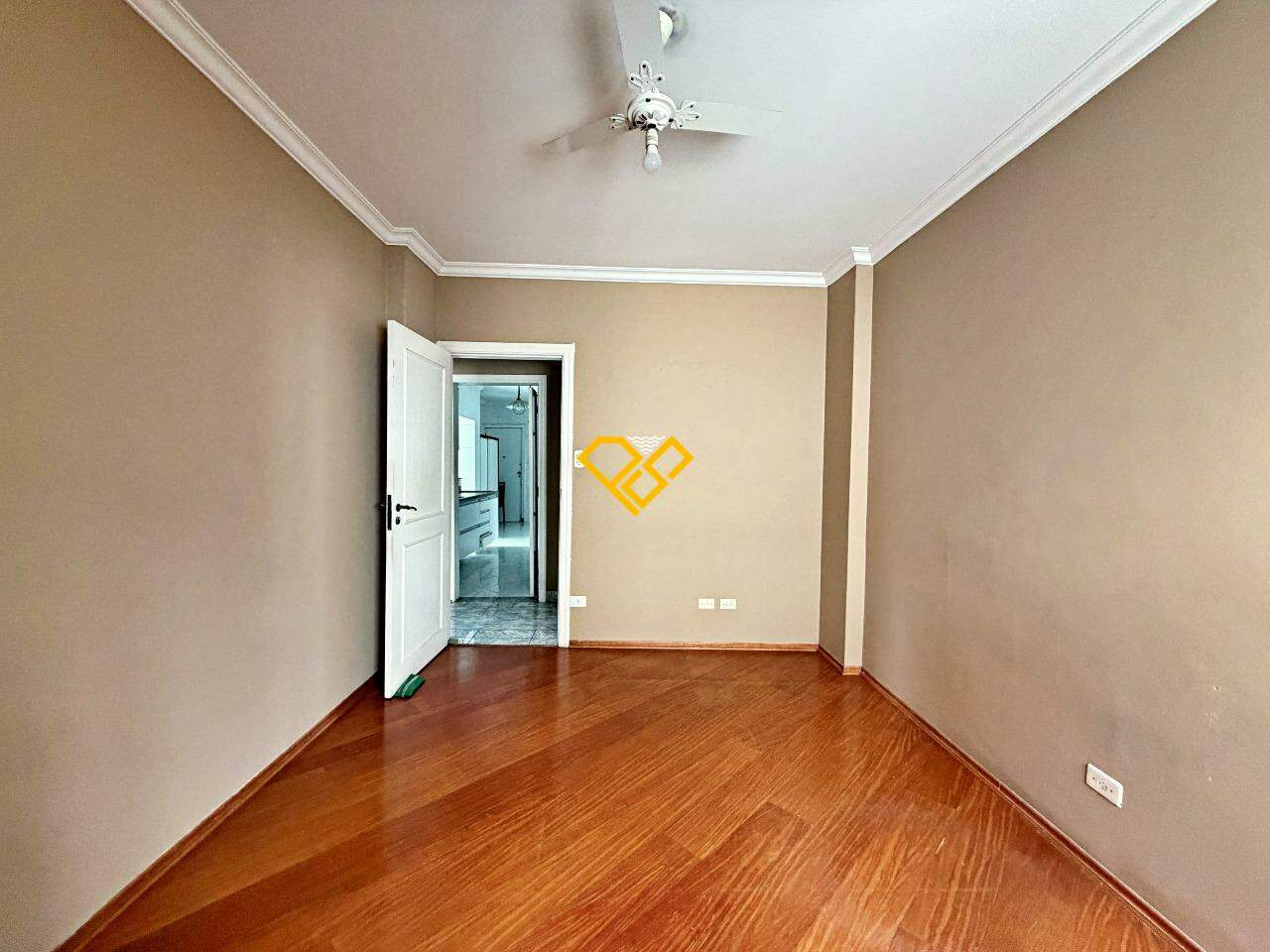 Apartamento à venda no Gonzaga: Dormitório 3