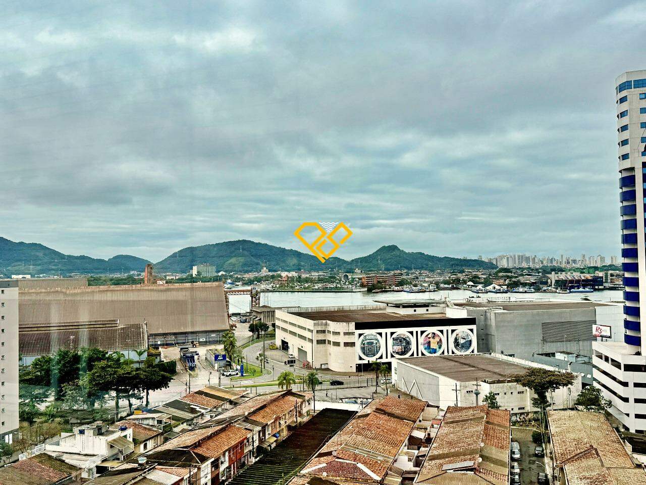 Apartamento à venda no Ponta da Praia: Vista