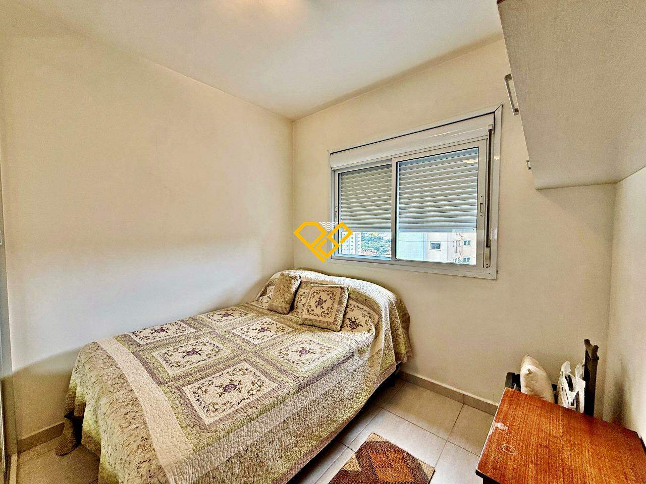 Apartamento à venda no Ponta da Praia: Suíte 2